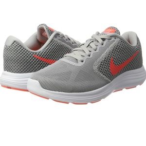 Nike Women’s Revolution three